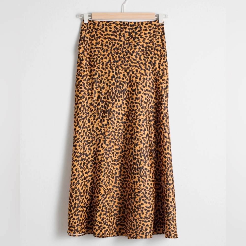& Other Stories Leopard Print Midi Skirt size 2